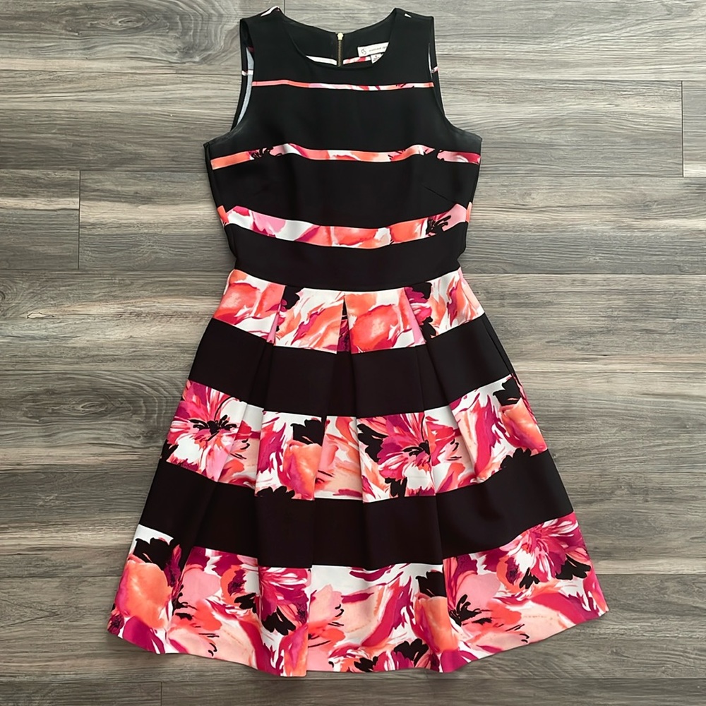 CB Established 1962 | Black with Pink Floral Sleeveless Dress Womens Size 6